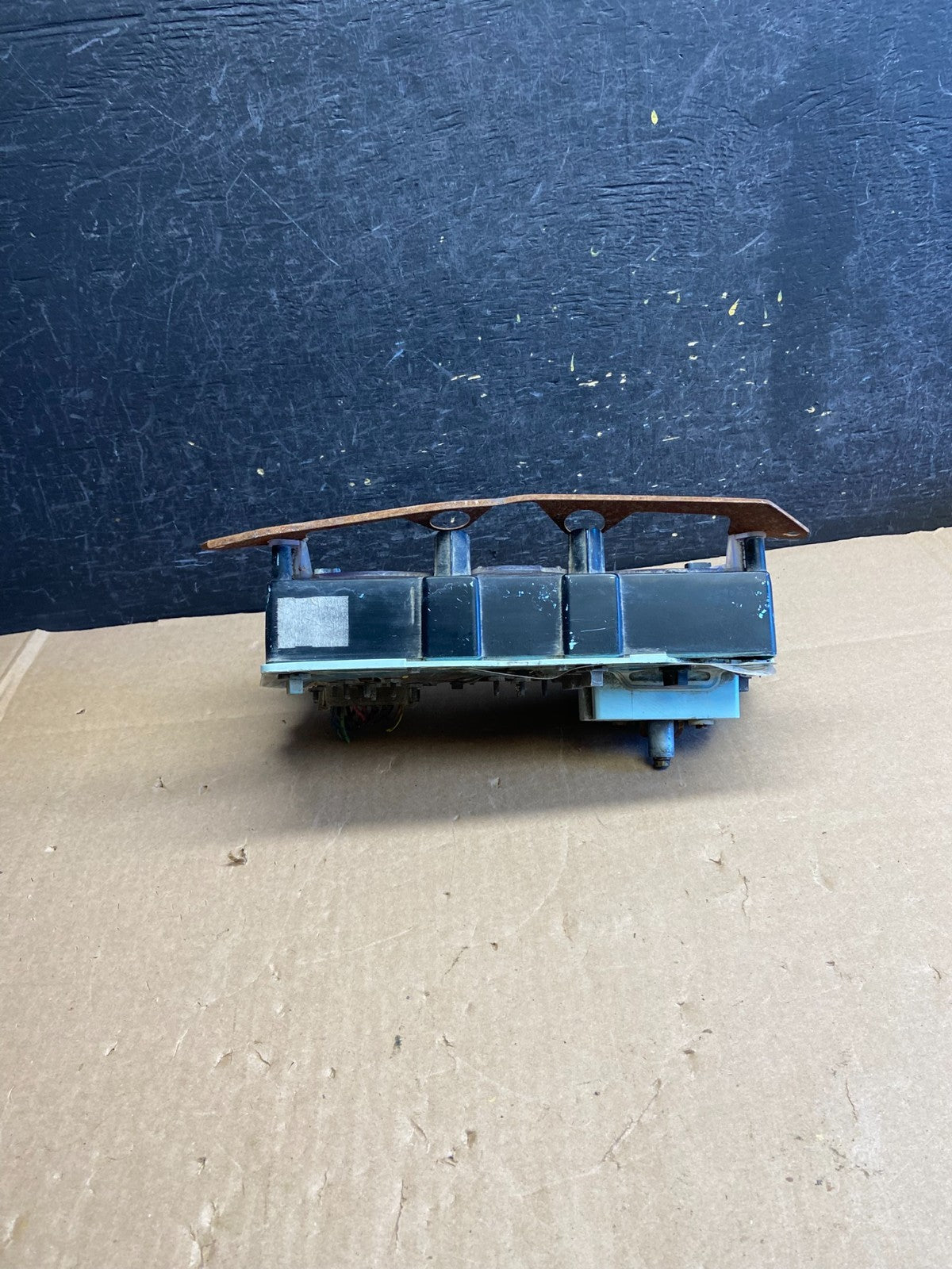 1982-1989 Chevy G10 G20 GMC Vandura Van Cluster Gauge Speedometer ECM AI6301 DG3