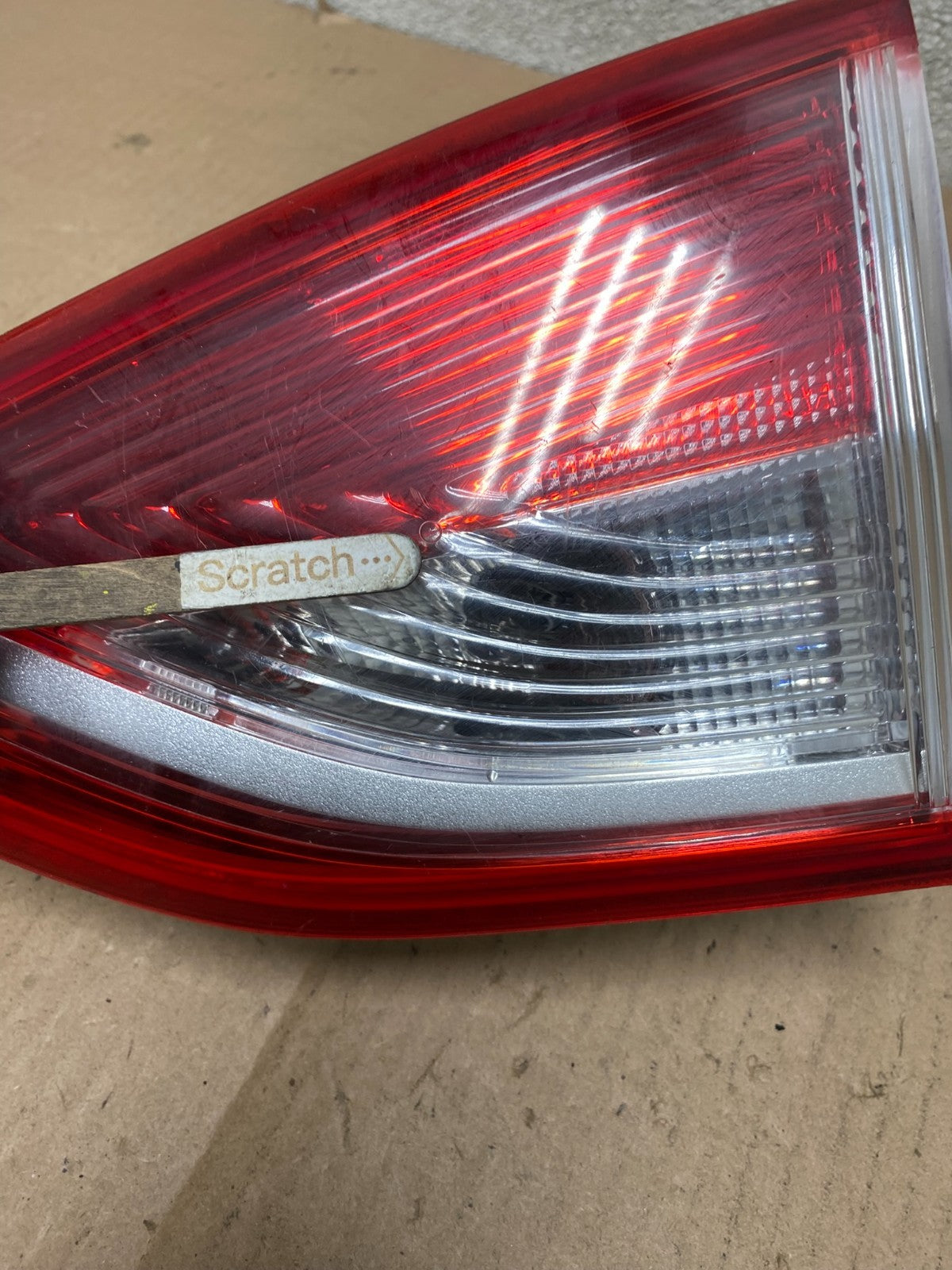2013 to 2016 Ford Escape Right Passenger RH Side Inner Tail Light OEM W0744 DW4