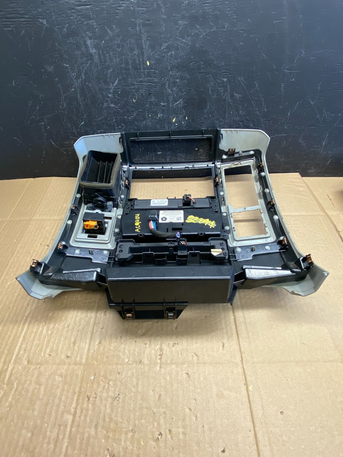 2009 to 2012 Dodge Ram 1500 Center Dash Radio Screen Climate Panel ac9404 DG6