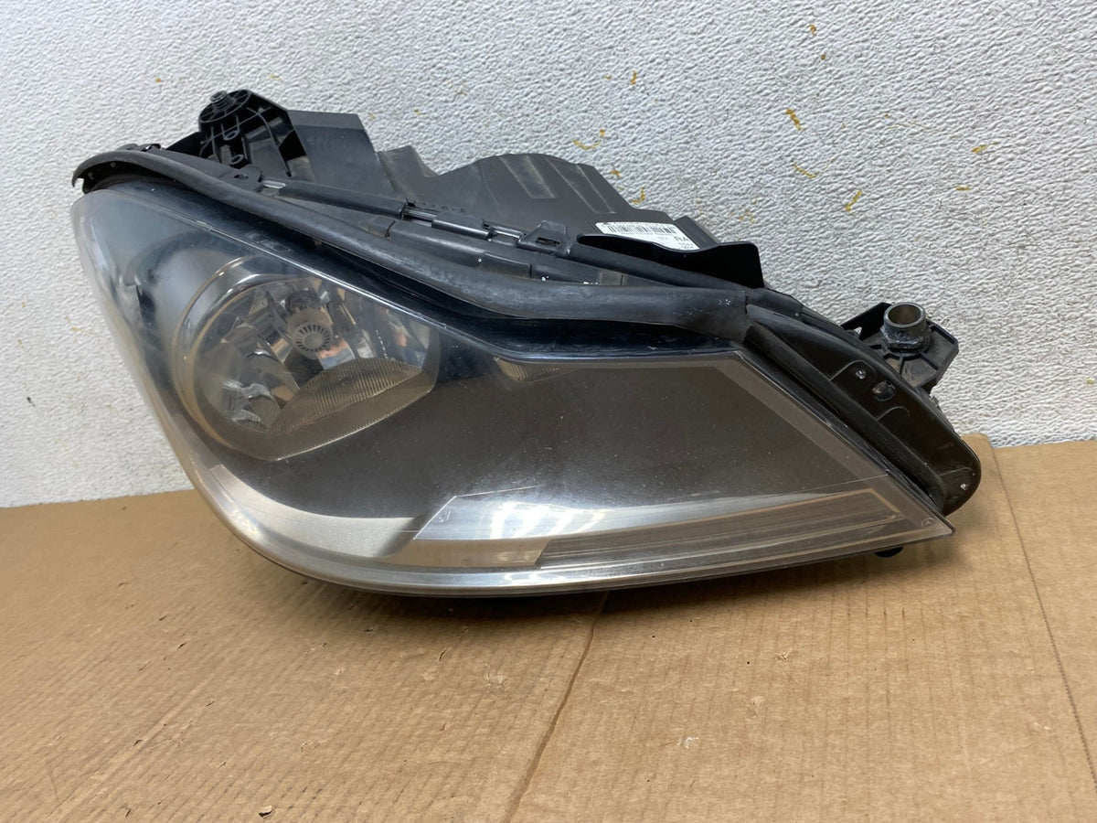 2012 to 2015 Mercedes Benz C250 Coupe Right Passenger Side Headlight AI5792 LK1