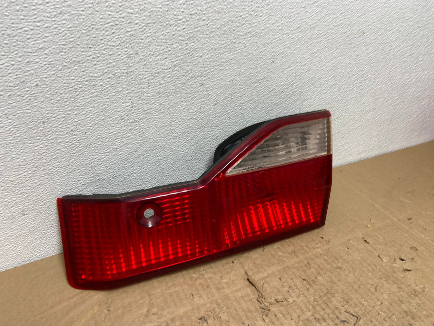 1998 to 2000 Honda Accord Right Passenger Side Inner Tail Light OEM AC4015 LK2