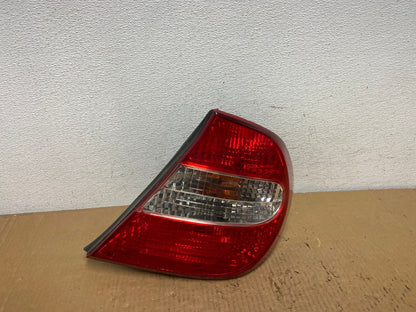 2002 2003 2004 Toyota Camry Tail Light Right Passenger Rh Side AD1132 LK0