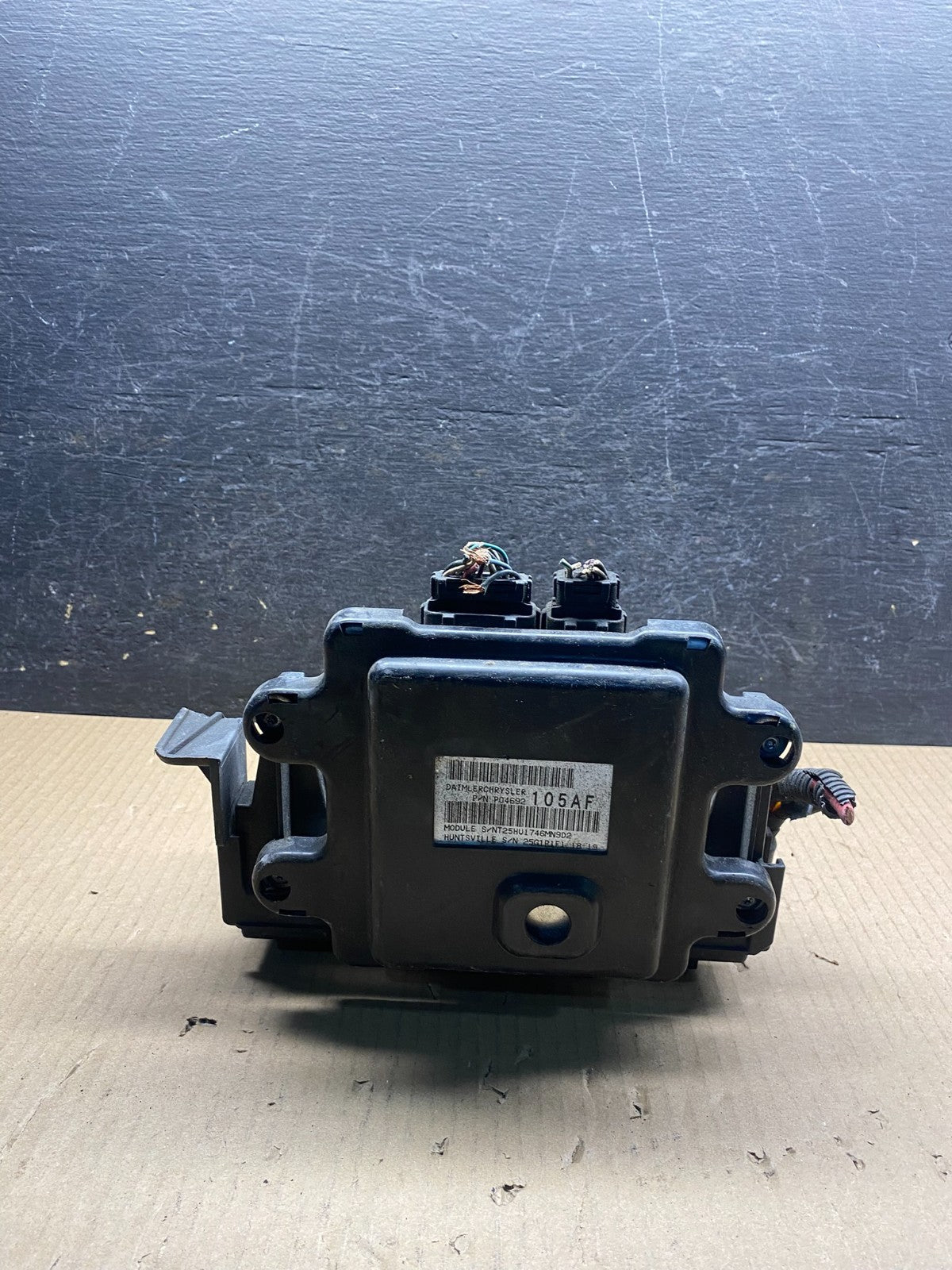 2006 to 2008 Jeep Grand Cherokee 4.7L Fuse Box Relay BCM Body Control ah7452 DG2