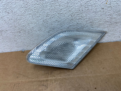 2000 2001 2002 Toyota Avalon Right Passenger Side Inner Tail Light AD6321 LK0