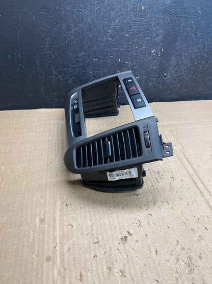 2007 to 2009 Hyundai Santa Fe Center Dashboard Radio Bezel Trim AE1750 DG1