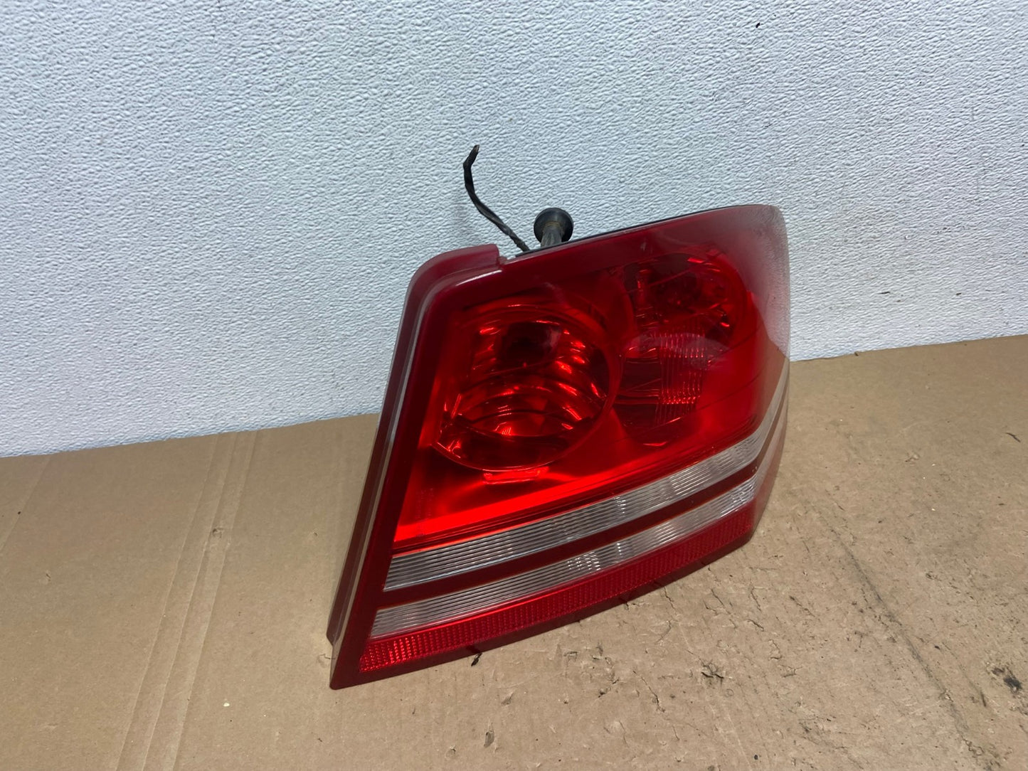 2008 2009 2010 Dodge Avenger Right Passenger Rh Side Tail Light AC5996 LK2