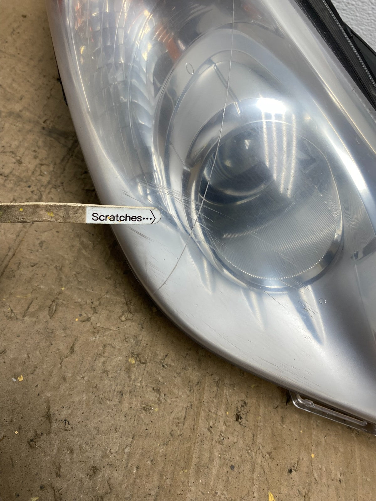 2011 - 2014 Hyundai Sonata Right Passenger Rh Side Headlight Halogen AC0227 DW3
