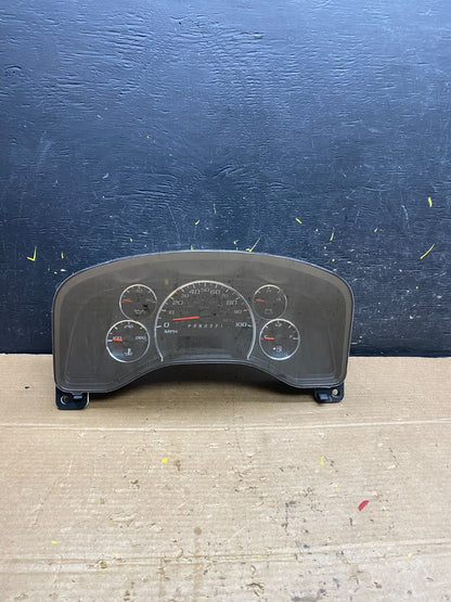 2008 to 2010 Chevrolet Express Speedometer Cluster Gauge w9682 DG0