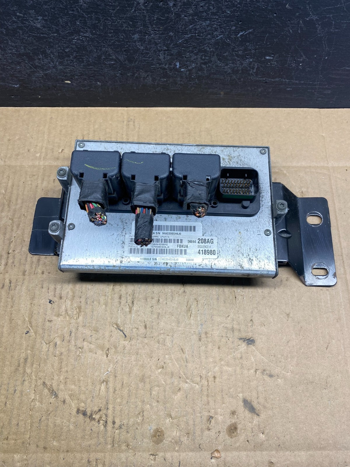 2004 Jeep Liberty 3.7L Engine ECU Computer Module ECM AD4869 DG0