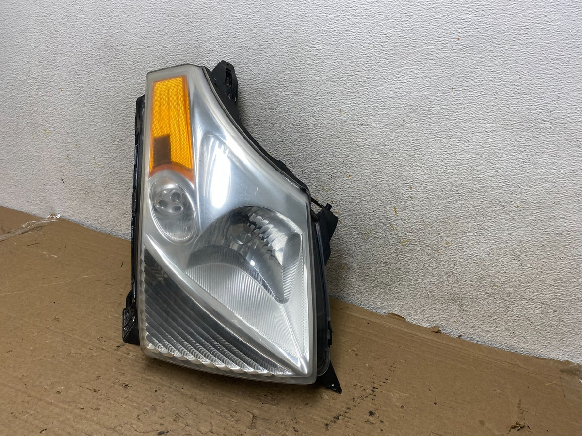 2007 to 2009 Suzuki XL-7 XL7 Right Passenger RH Side Headlight AH9267 DW2
