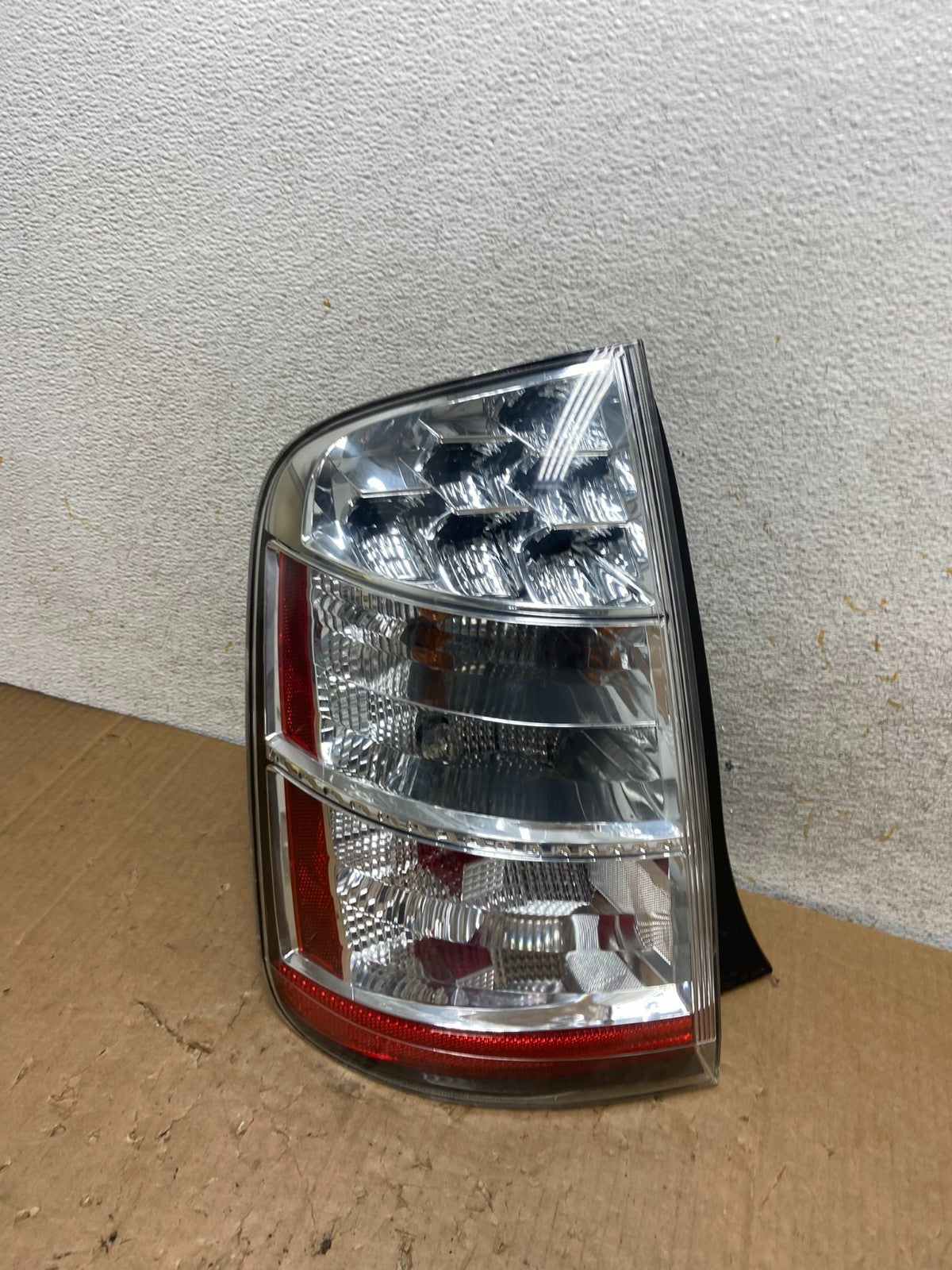 2006 2007 2008 2009 Toyota Prius Tail Light Left Driver LH AI9057 LK0