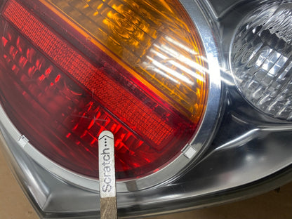 2002 2003 Nissan Maxima Right Passenger RH Side Tail Light M0385 DW3