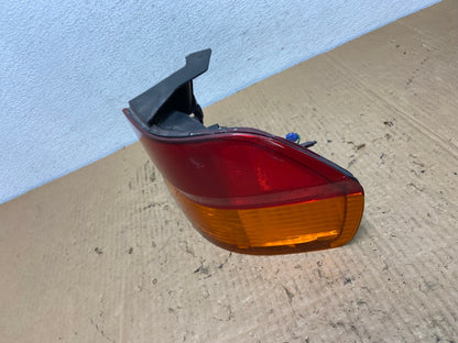2002 2003 2004 Honda Odyssey Right Passenger Side Tail Light AC8277 LK1
