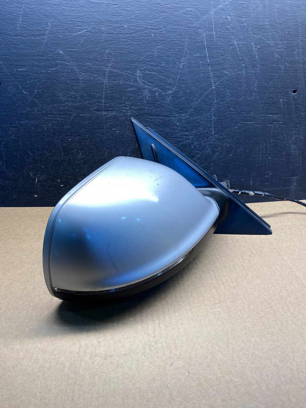 2009 to 2012 Audi Q5 Right Passenger Side Door View Power Mirror AG7171 DW1