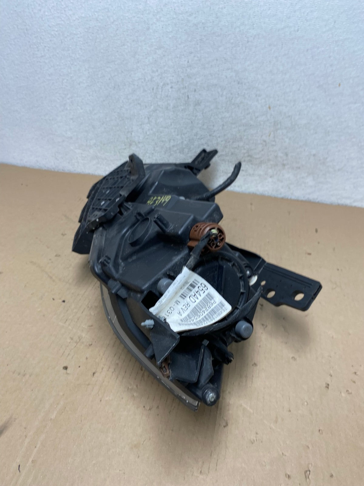 2013 to 2016 Dodge Dart Right Passenger Halogen Black Headlight AF3149 LK6