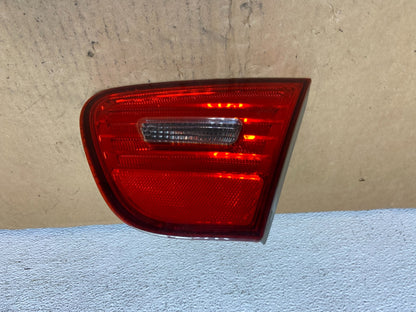 2007-2010 Hyundai Elantra Right Passenger RH Tail Light Inner AC8529 DW0