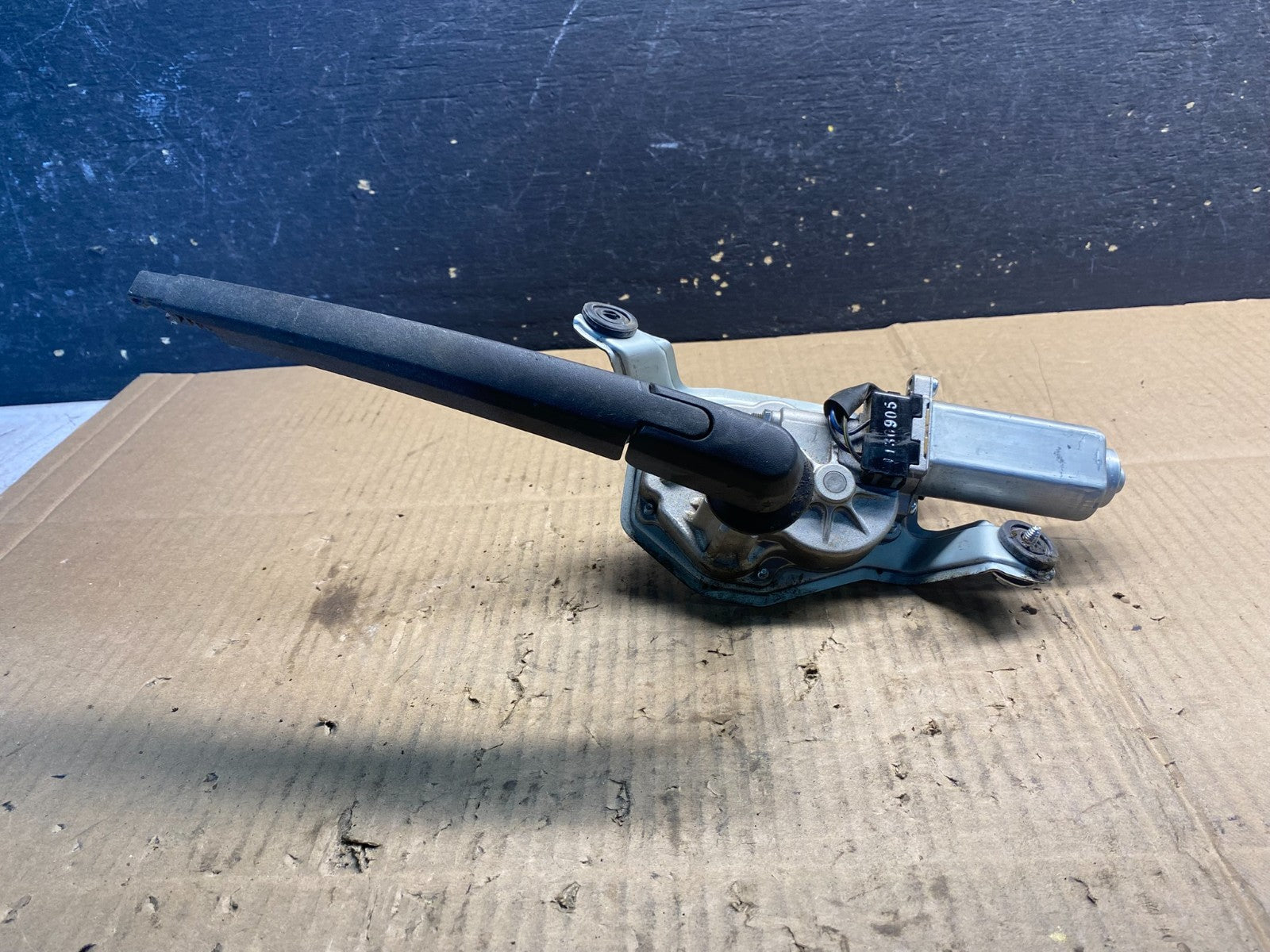 2014-2015 Kia Sorento Rear Glass Windshield Wiper Motor AA7466 DG3