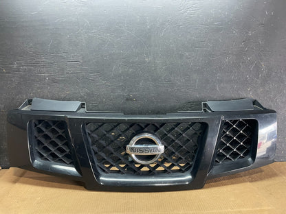 2008-2015 Nissan Armada Front Upper Grill Grille OEM AA9061 DG0