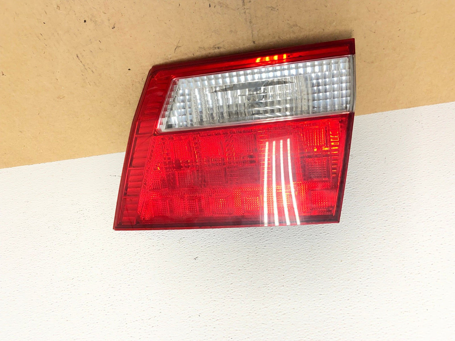 2005 2006 2007 Honda Odyssey Inner Right Passenger RH Tail Light AC3115 LK0