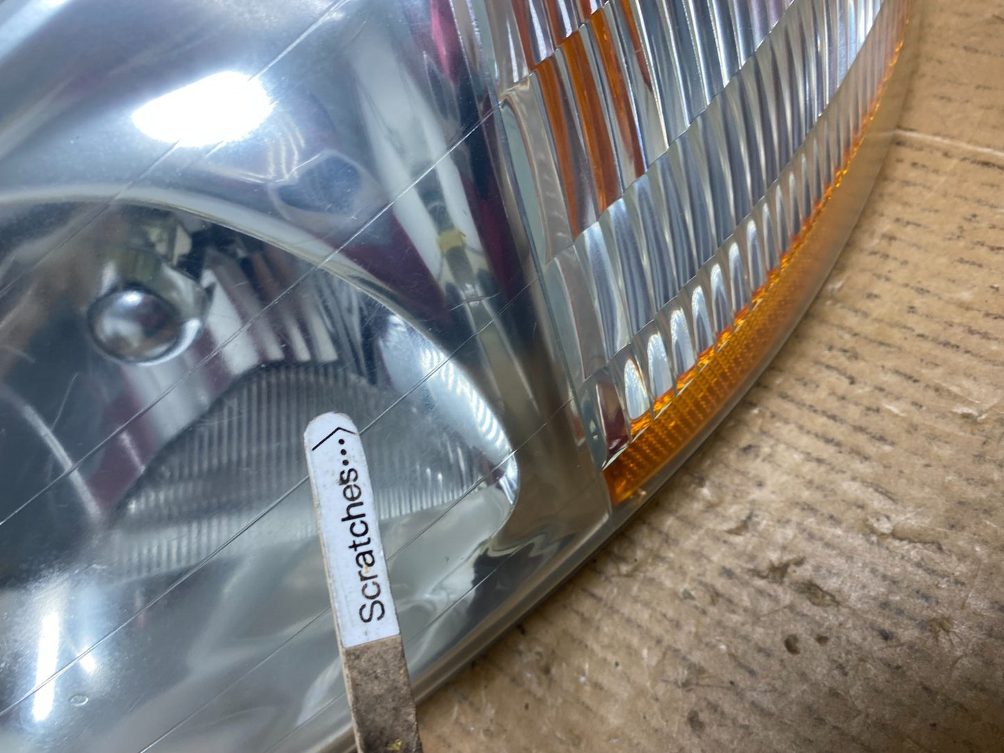 1999 to 2003 Ford Windstar Left Driver LH Halogen Headlight AE0421 DW3