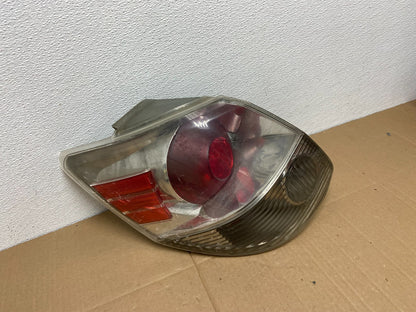 2004 - 2008 Toyota Matrix Left Driver LH Side Tail Light AB8057 DW2