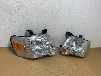 2006 2007 2008 2009 2010 Ford Explorer Left+Right Set Headlights AD0943 DW2