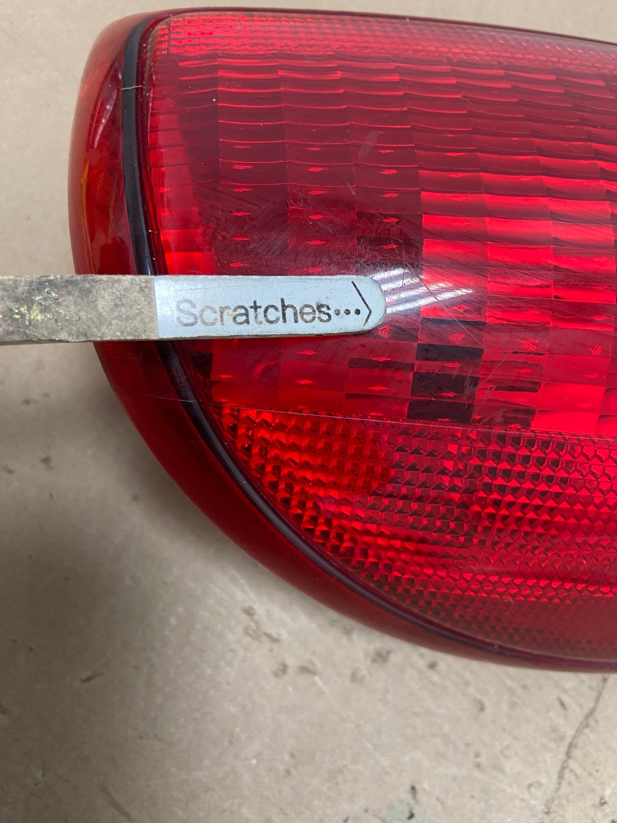 1997 - 2004 Dodge Dakota Left Driver Side Tail Light AF48343