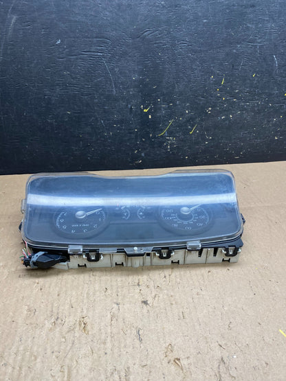 2009 to 2011 Lincoln Town Car Speedometer Cluster Gauge T4859 DG4