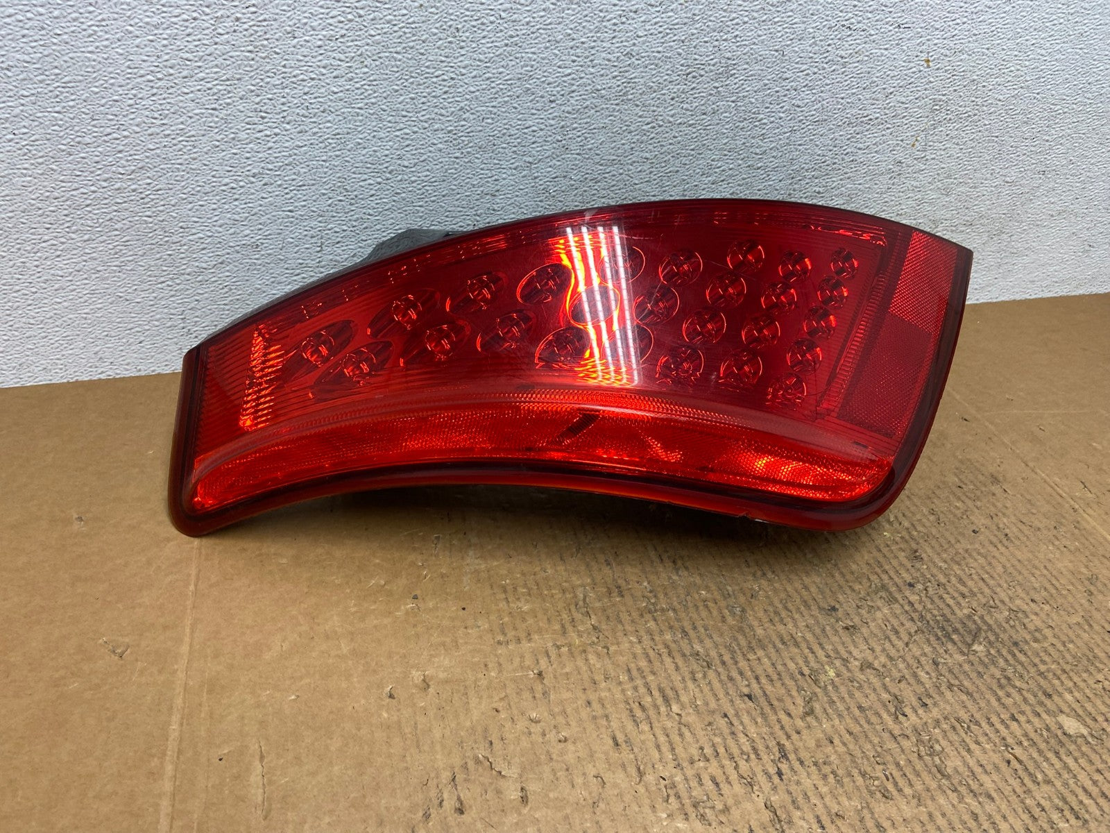 2006 2007 Nissan Murano Left Driver LH Side Tail Light AE1506 LK2