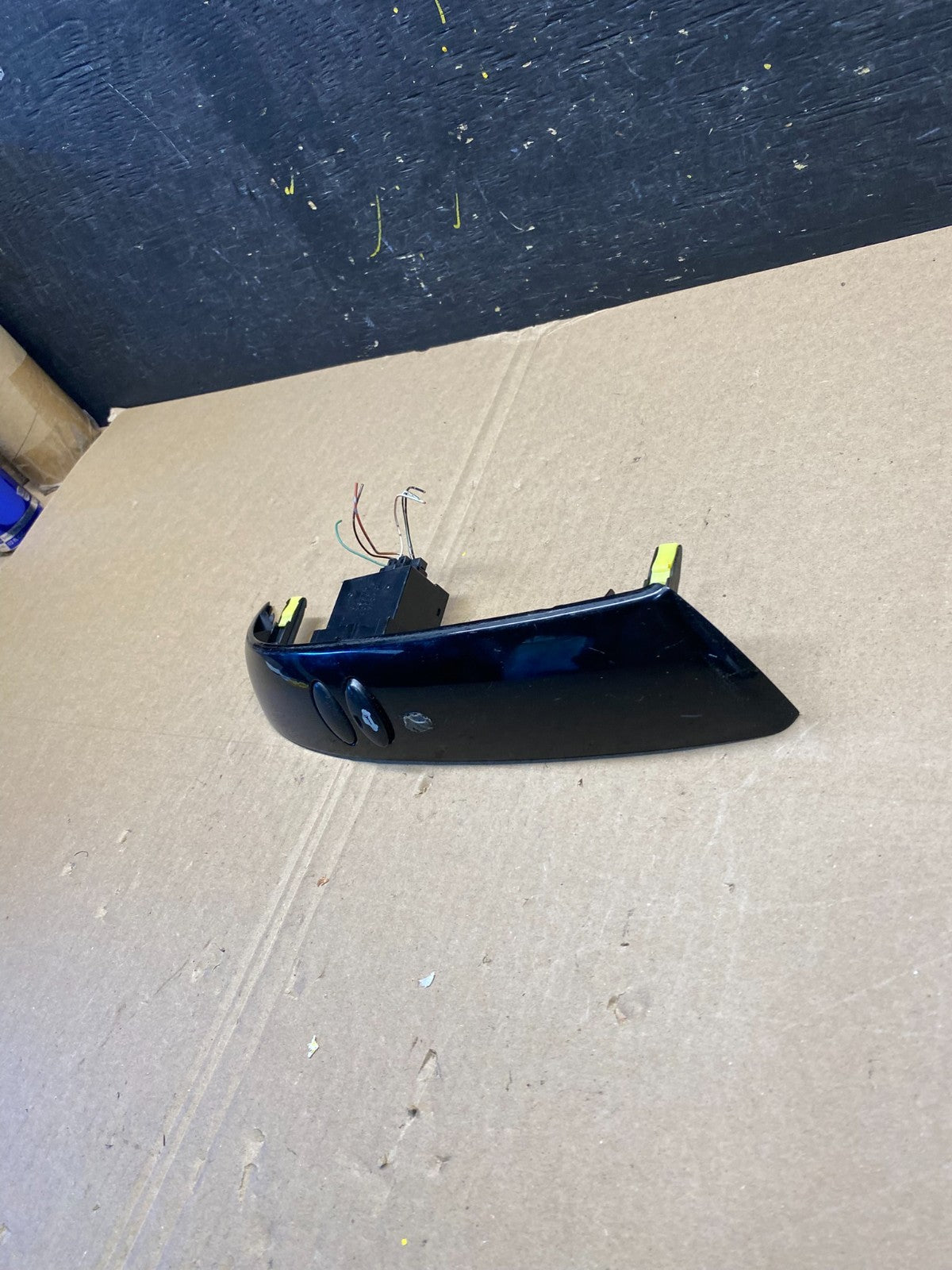 2004 to 2010 Toyota Sienna Switch Key Light Indicator Bezel Trim T1300 DG1