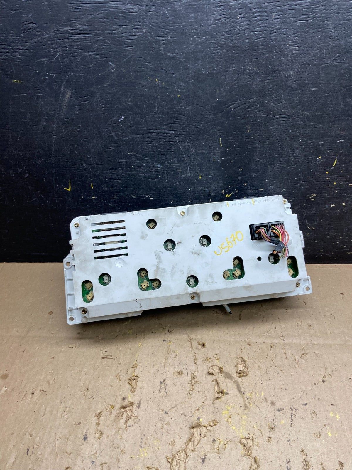1998 to 2002 Lincoln Town Car Speedometer Gauge Cluster t9133 DG5