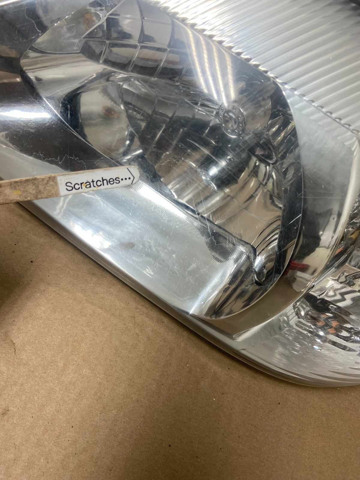 2000 to 2005 Mercury Sable Left+Right Side Set Halogen Headlights AB6122 DW4
