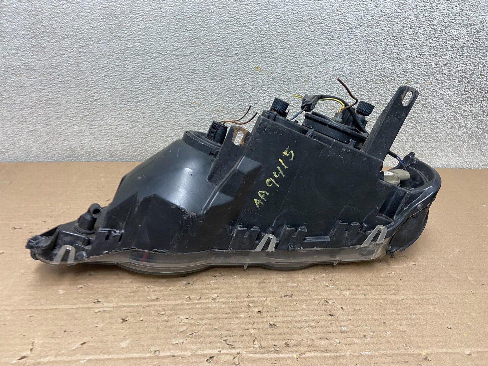 2000-2003 Bmw X5 E53 Headlight Right Passenger Rh Side Halogen OEM AA9415 DW7