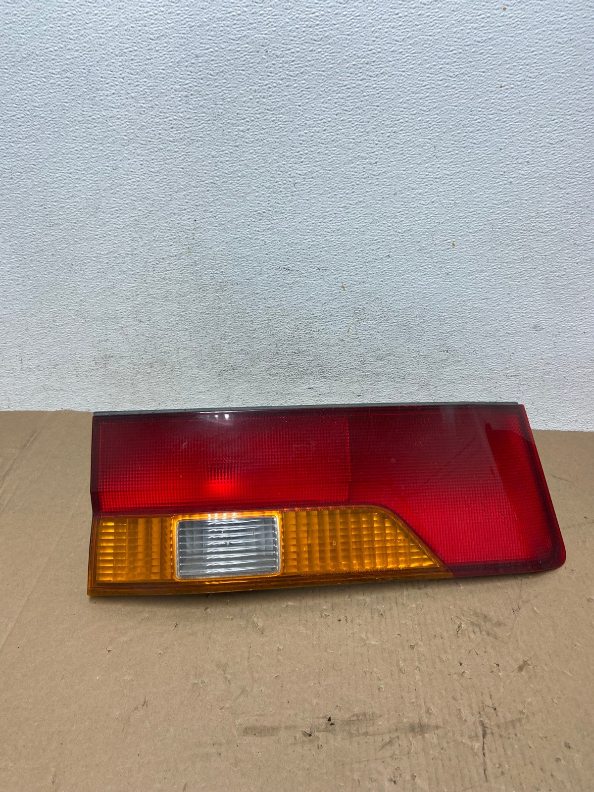 2002 2003 2004 Honda Odyssey Left Driver LH Side Tail Light Inner AD7695 LK0