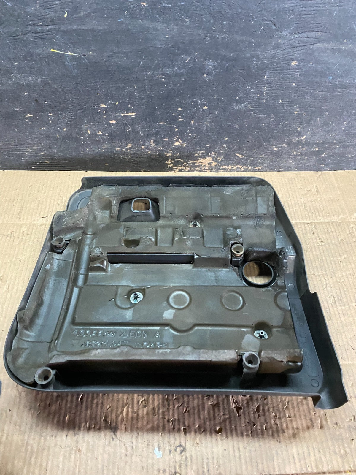 2012 to 2014 Chrysler 200 Engine Cover Top Lid Cover t9470 DG4