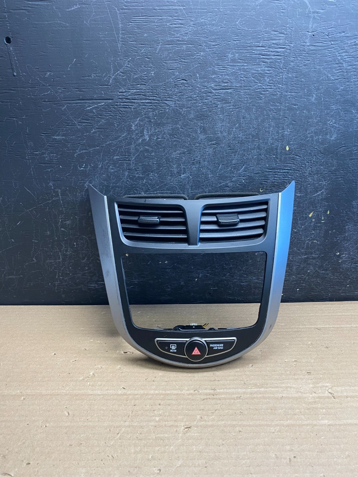2012 to 2017 Hyundai Accent Center Radio Bezel Air Vent Panel AG0135 DG0