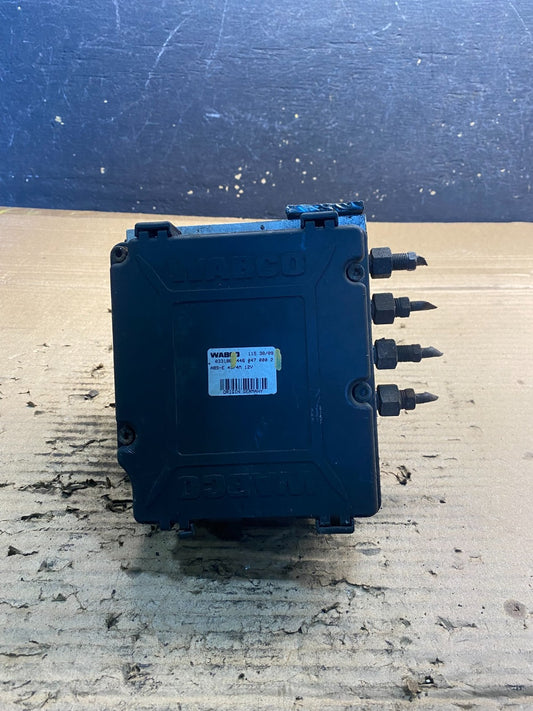 Wabco ABS Pump Hydraulic W/ Module P/N 4460470002 aa33280