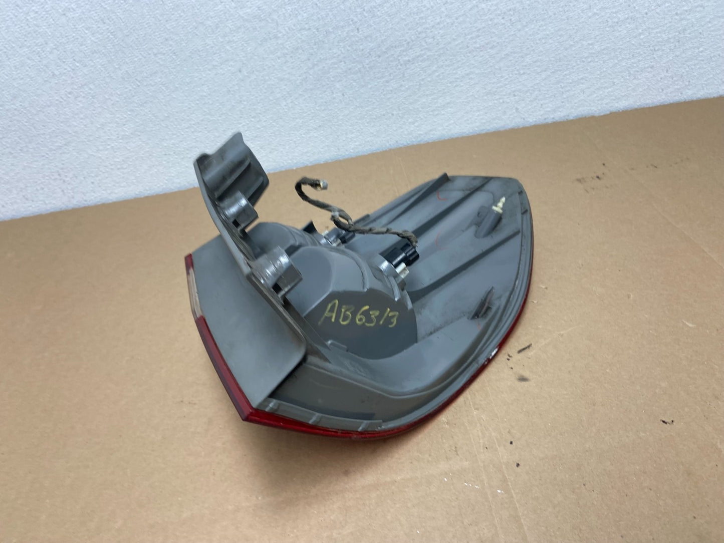 2005 2006 2007 Honda Odyssey Left Driver LH Side Tail Light Oem AB6313 DW5