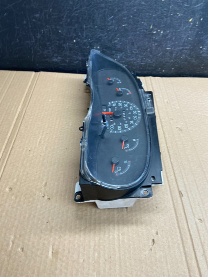 2001-2002 Ford Econoline E250 E350 Van Speedometer Instrument Cluster AF6135 DG2