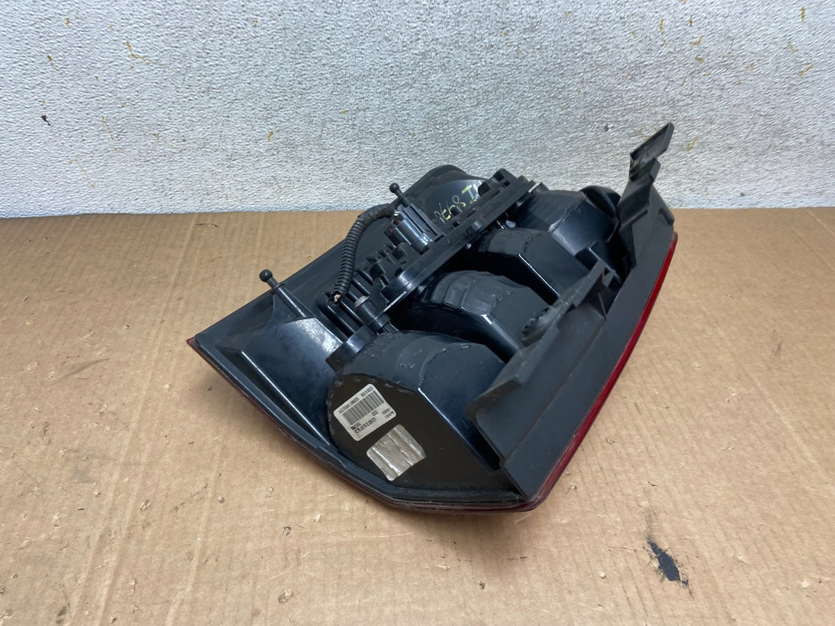 2008 to 2012 Jeep Liberty Right Passenger RH Side Tail Light AI8470 LK5