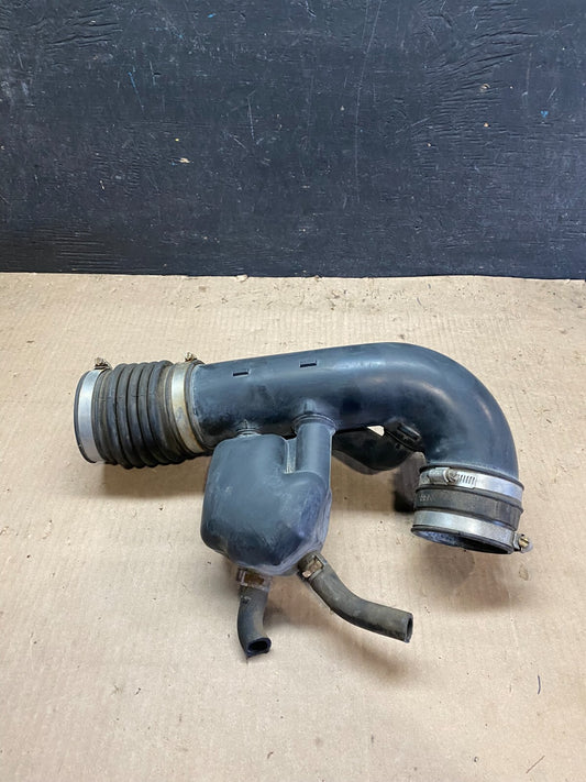 2009 to 2011 Kia Borrego Air Intake Pipe J0595 PS0
