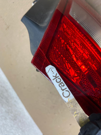 2005 2006 2007 Ford Five Hundred Left Driver Lh Side Tail Light AH5769 LK4