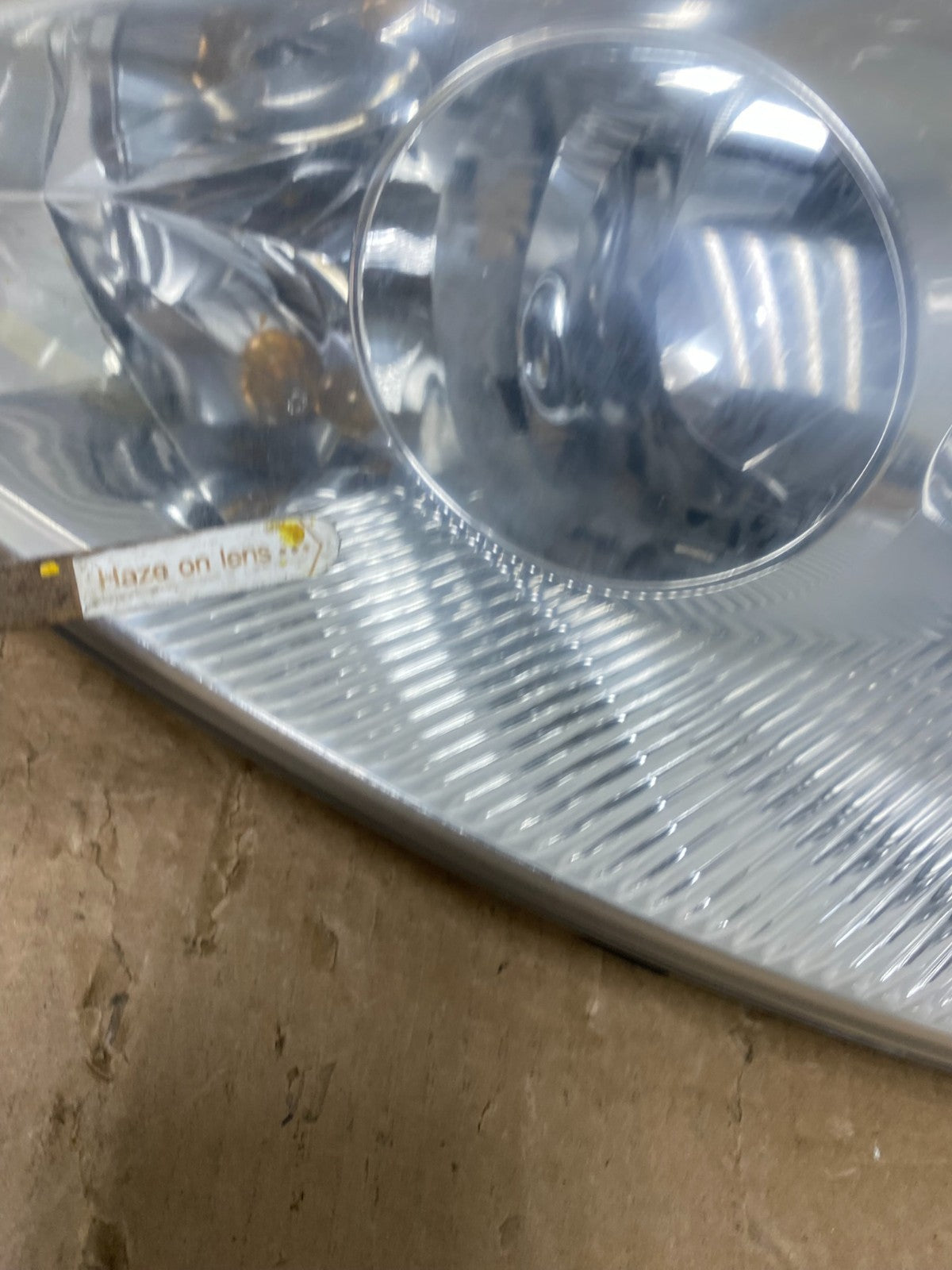 2006 to 2010 Toyota Sienna Left+Right Side Set Headlights Halogen V3682 DW10