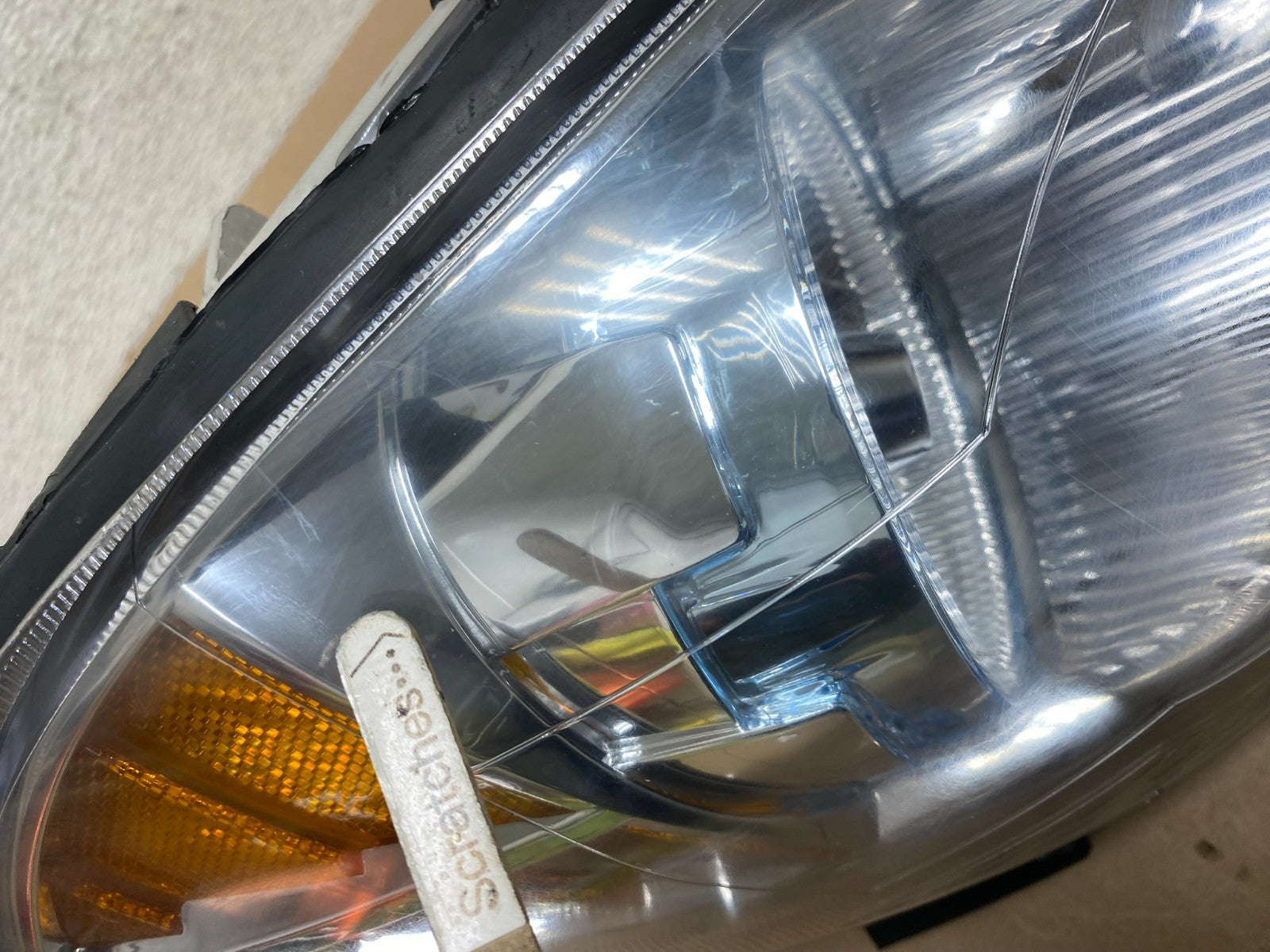 2008 to 2012 Chevrolet Malibu Right Passenger Rh Side Headlight AG6700 DW3