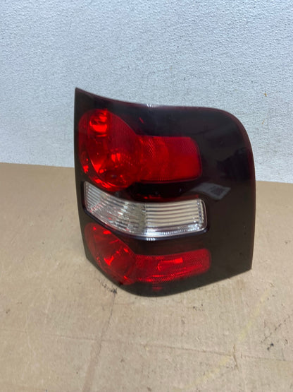 2006 to 2010 Ford Explorer Right Passenger Side Tail light AE6833 LK0
