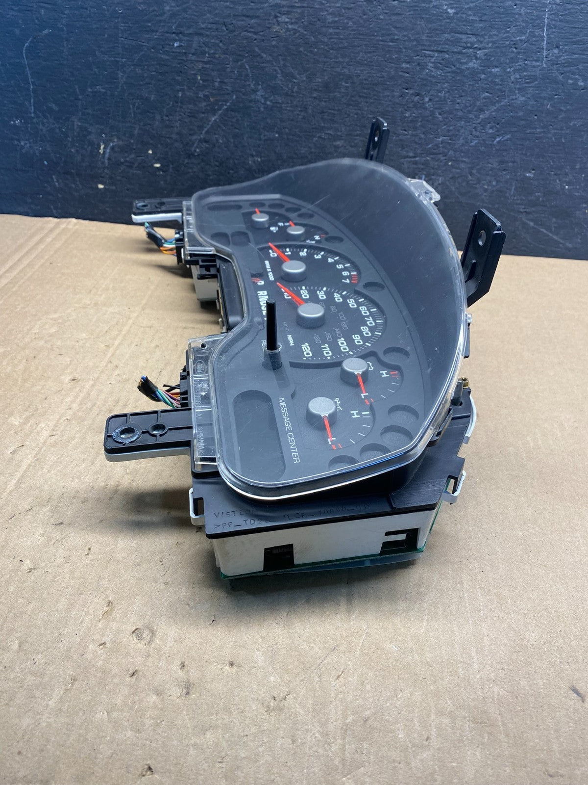 2004 2005 Ford Explorer Speedometer Cluster Gauge ae7565 DG2