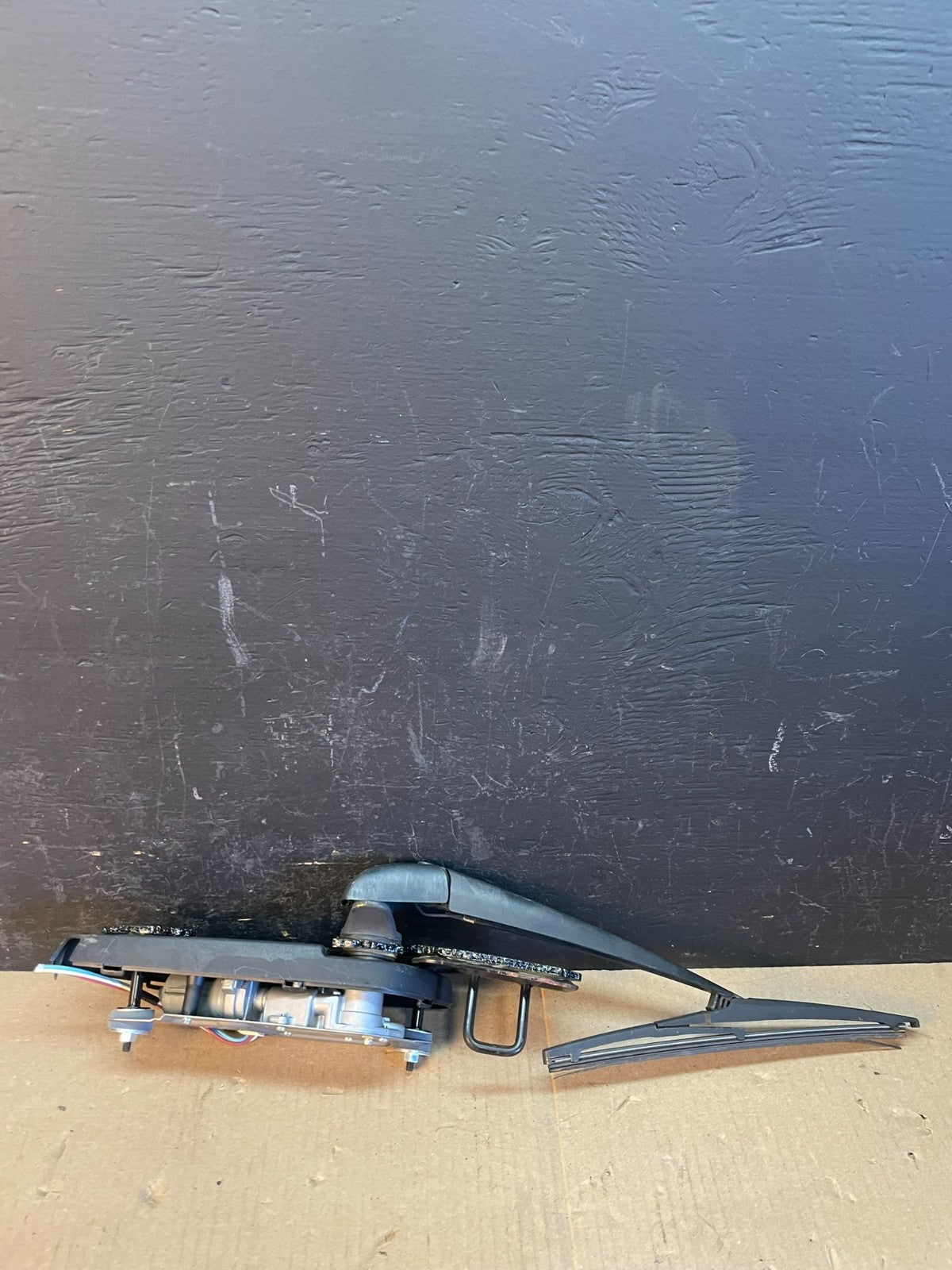 2011-2013 Jeep Grand Cherokee Tailgate Back Door Rear Wiper Motor Wiper ab7901 D3