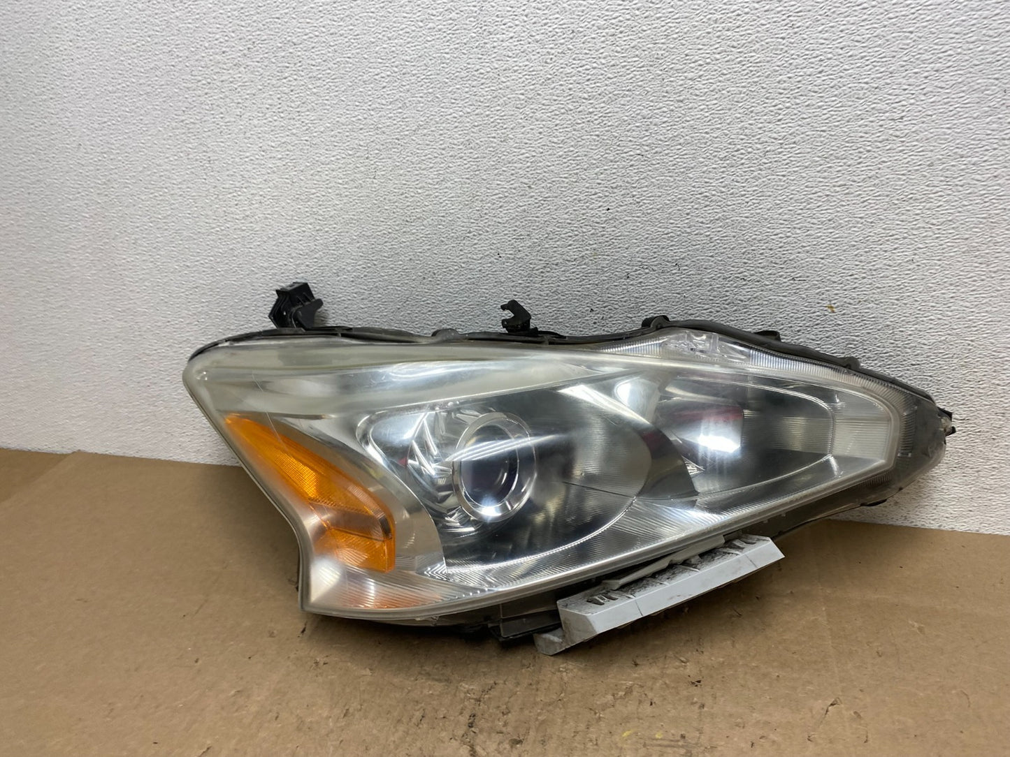 2013 2014 2015 Nissan Altima Right Passenger RH Halogen Headlight AE6599 DW0