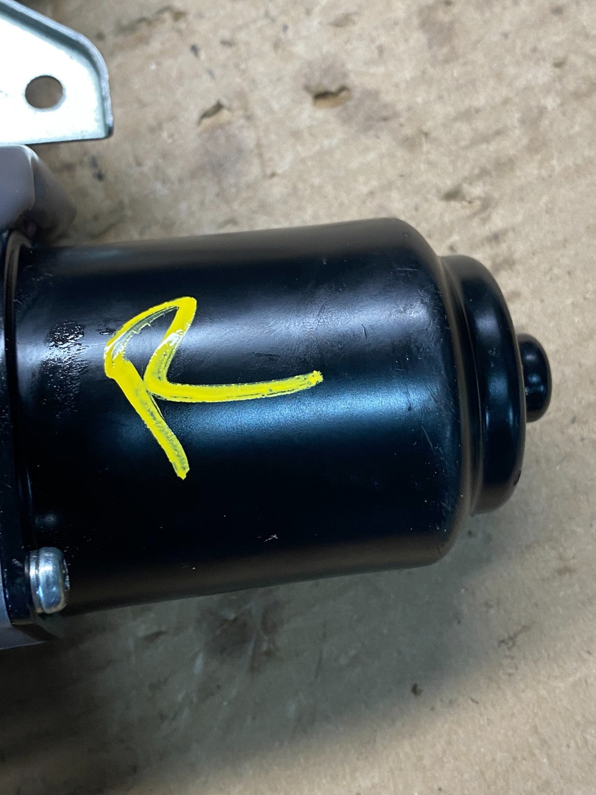 2005 - 2010 Honda Odyssey Rear Right Sliding Door Lock Actuator Motor R2650  DG6
