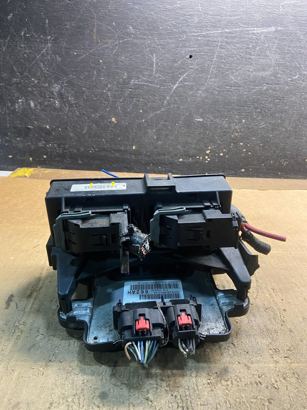 2005 Jeep Grand Cherokee Integrated Power Fuse Box 04839337ac Y4225 DG0